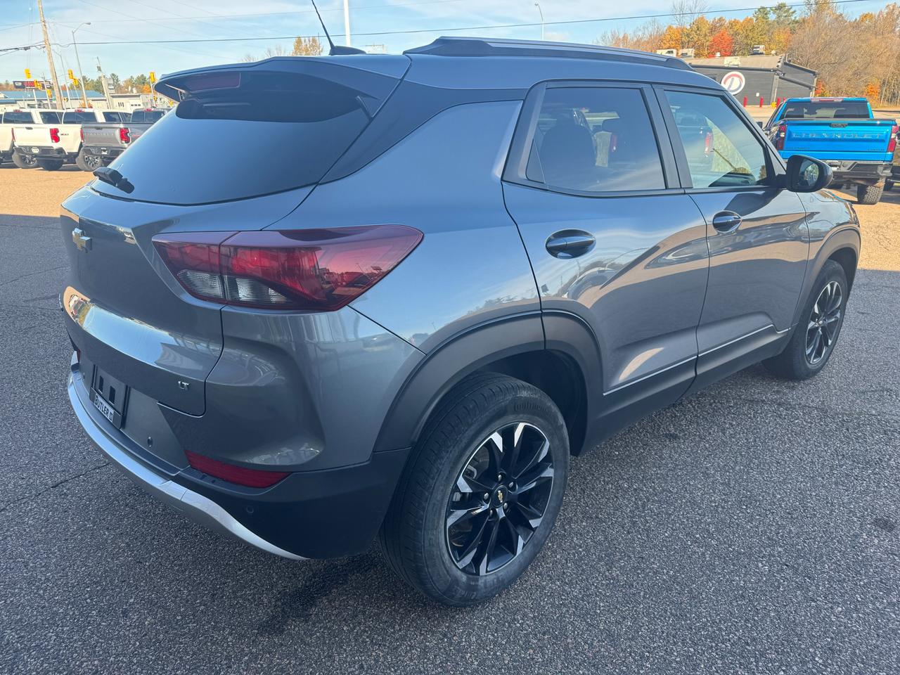 2022 Chevrolet TrailBlazer LT Front-Wheel Drive Photo