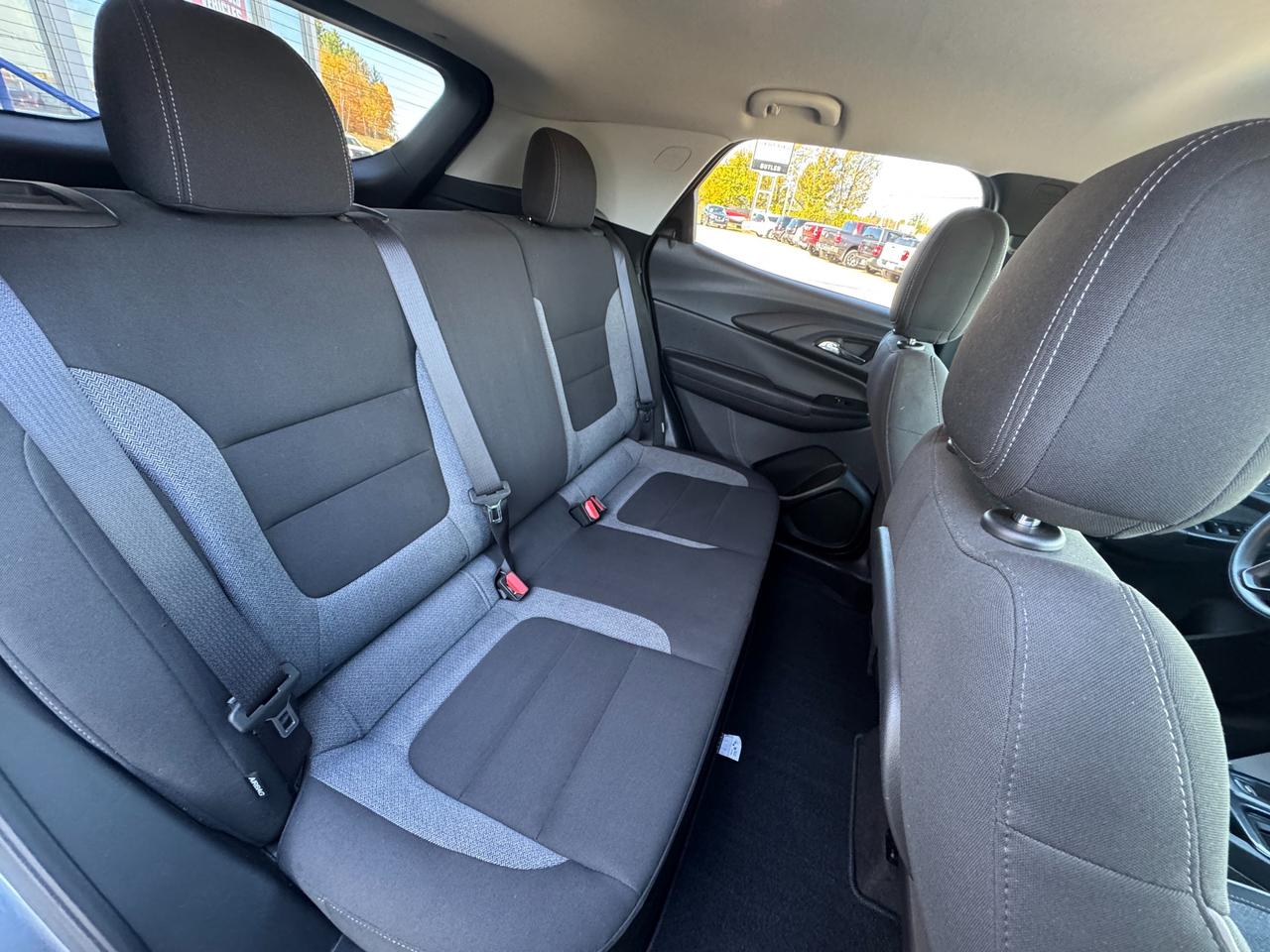 2022 Chevrolet TrailBlazer LT Front-Wheel Drive Photo