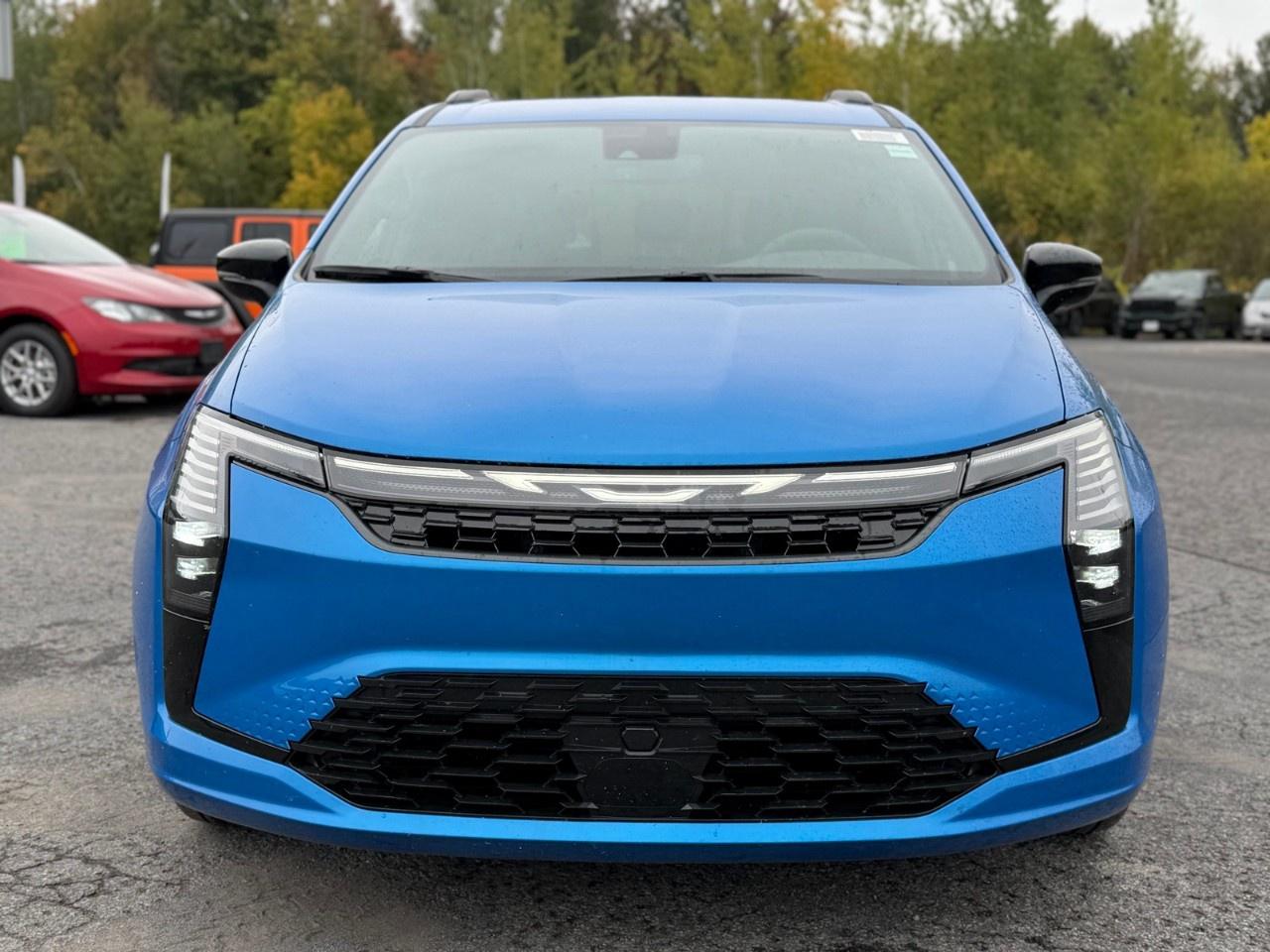 2027 Chrysler Pacifica Select FWD Photo