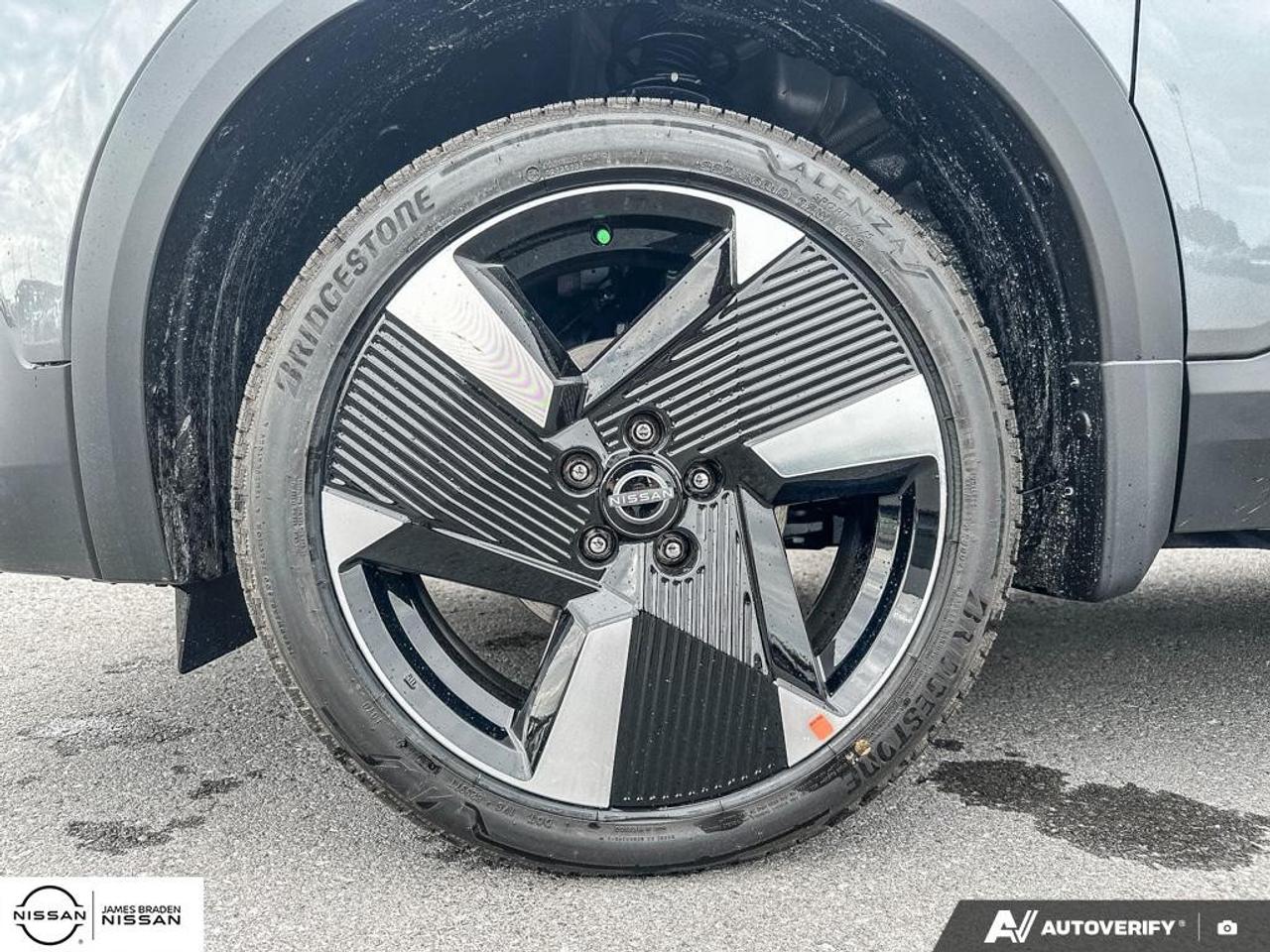 2027 Nissan Kicks SR Premium AWD Photo