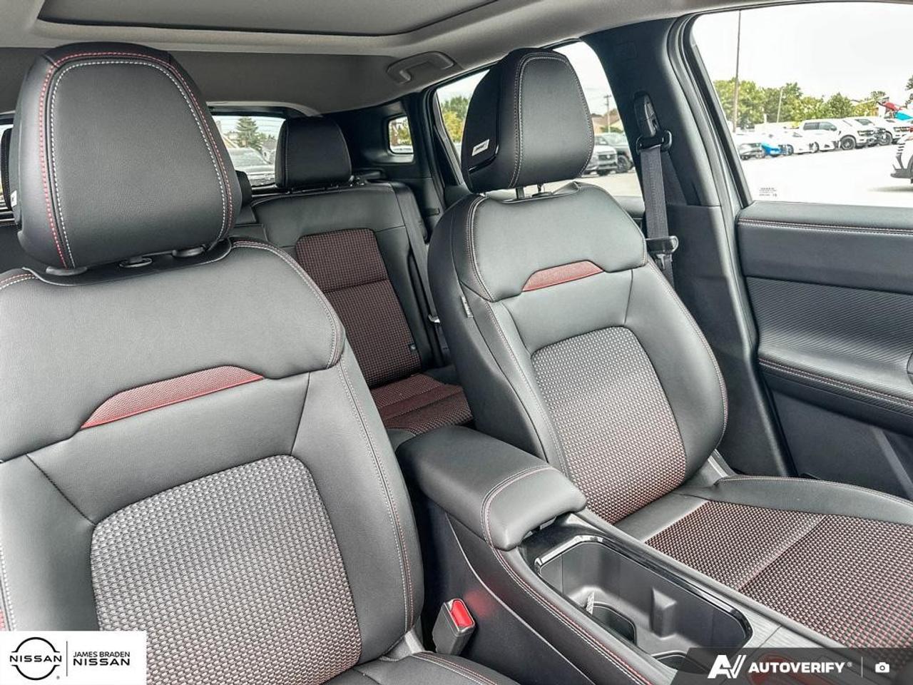 2027 Nissan Kicks SR Premium AWD Photo