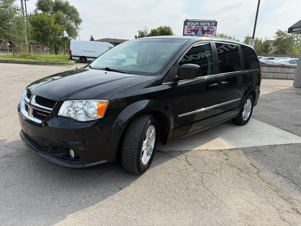 2013 Dodge Grand Caravan 4dr Wgn Crew Photo2