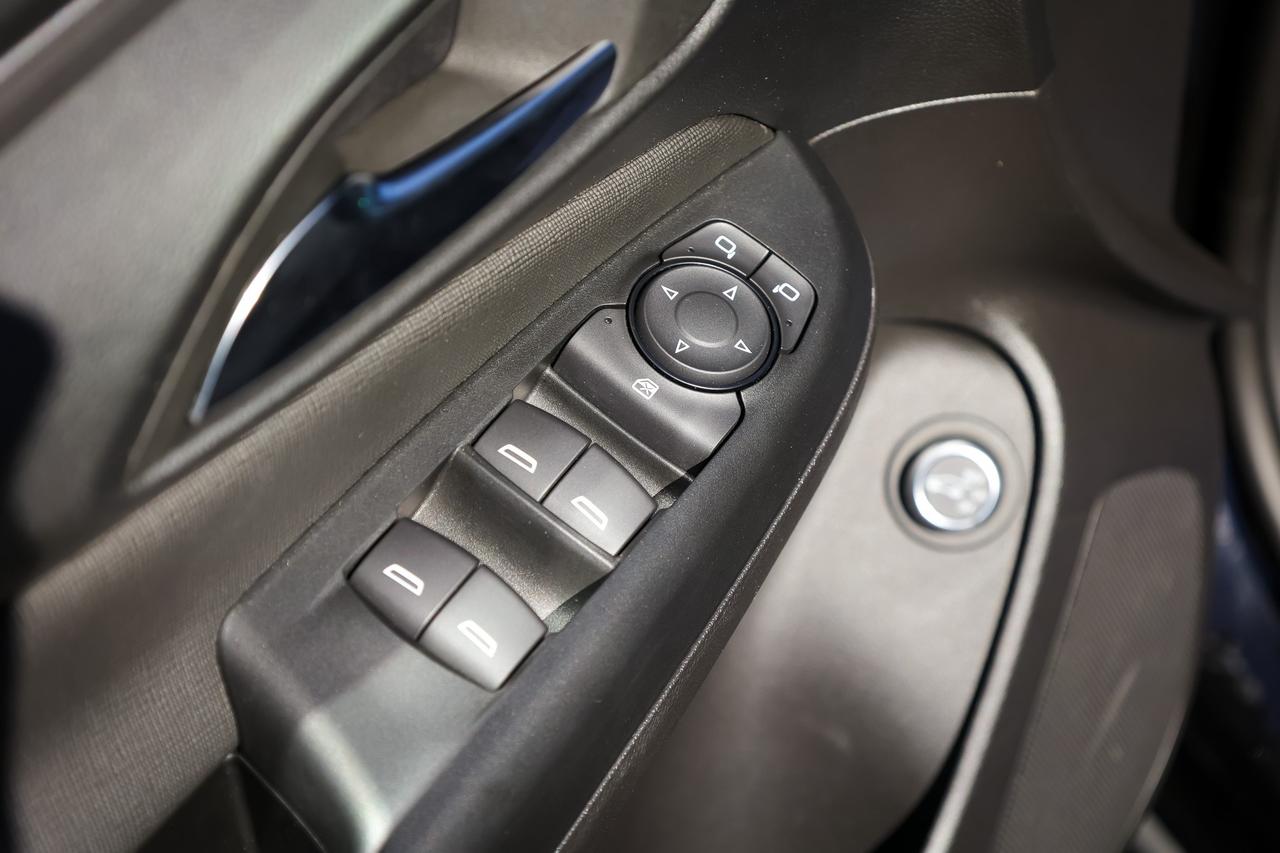 2025 Buick Envista Avenir 4dr Front-Wheel Drive Photo