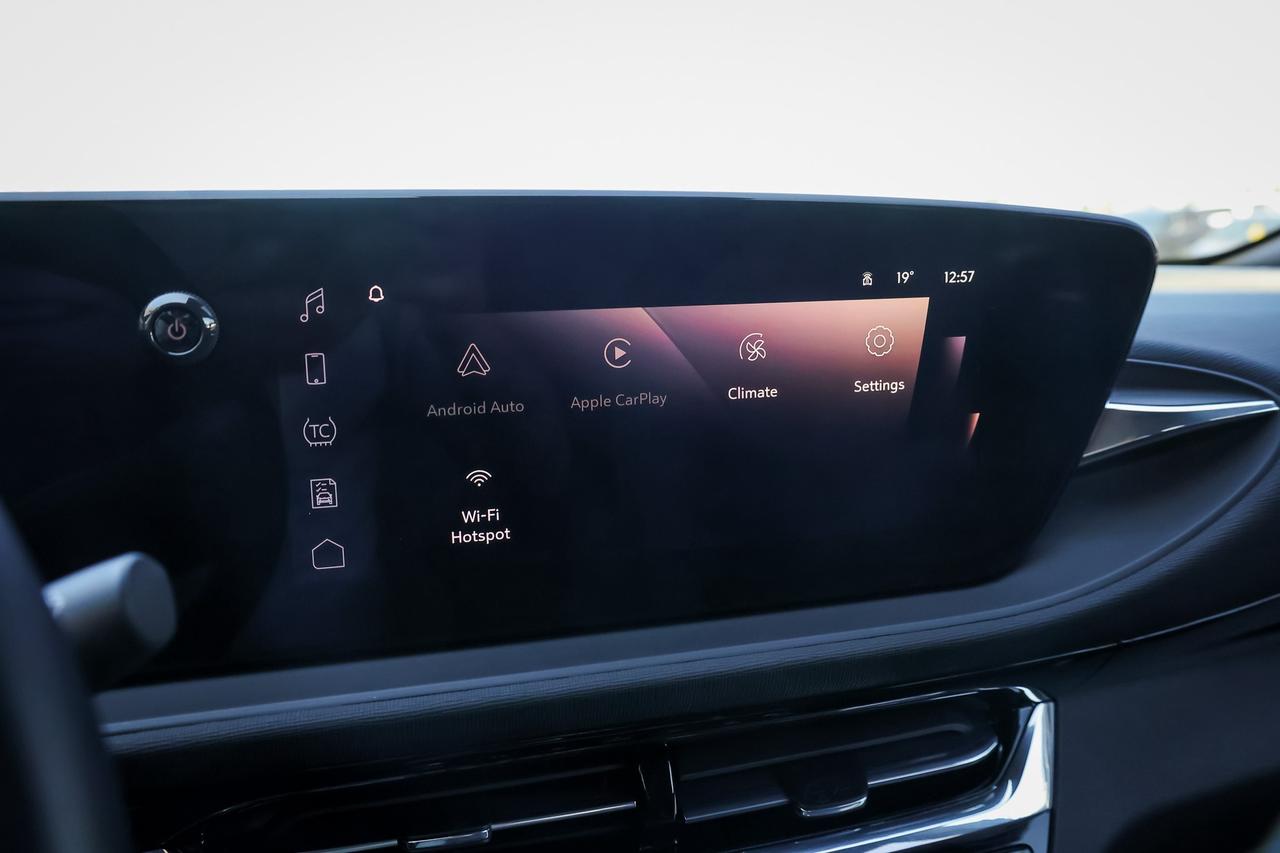 2025 Buick Envista Avenir 4dr Front-Wheel Drive Photo