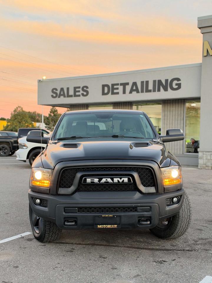 2019 RAM 1500 Warlock 4x4 Crew Cab 5'7 Box Photo2