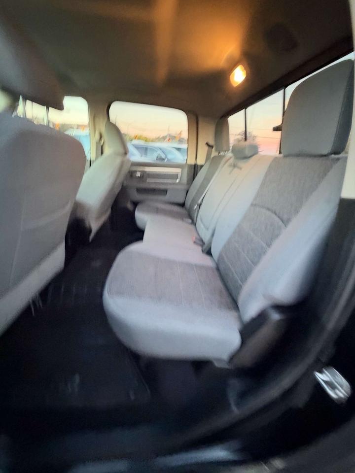 2019 RAM 1500 Warlock 4x4 Crew Cab 5'7 Box Photo