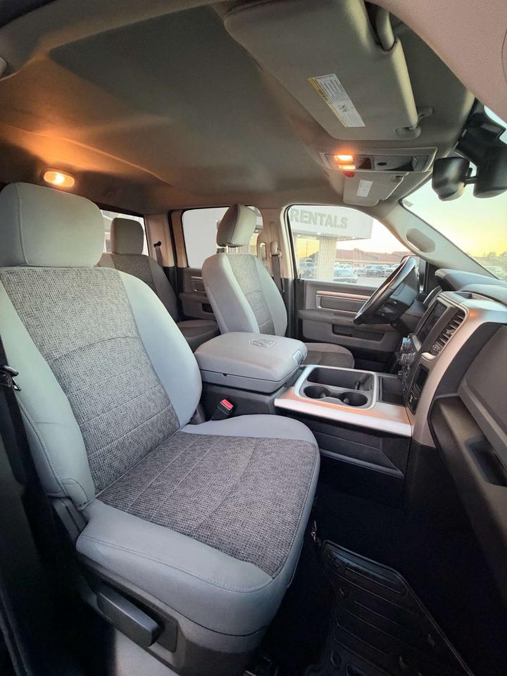 2019 RAM 1500 Warlock 4x4 Crew Cab 5'7 Box Photo