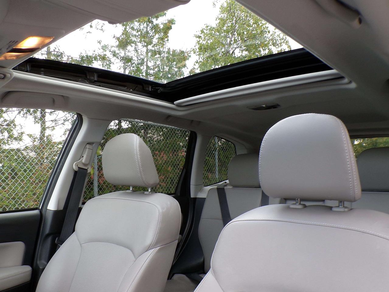 2016 Subaru Forester LIMITED AWD 2.5i CVT LDW ACC NAVI LARGE SUNROOF B.T. Photo