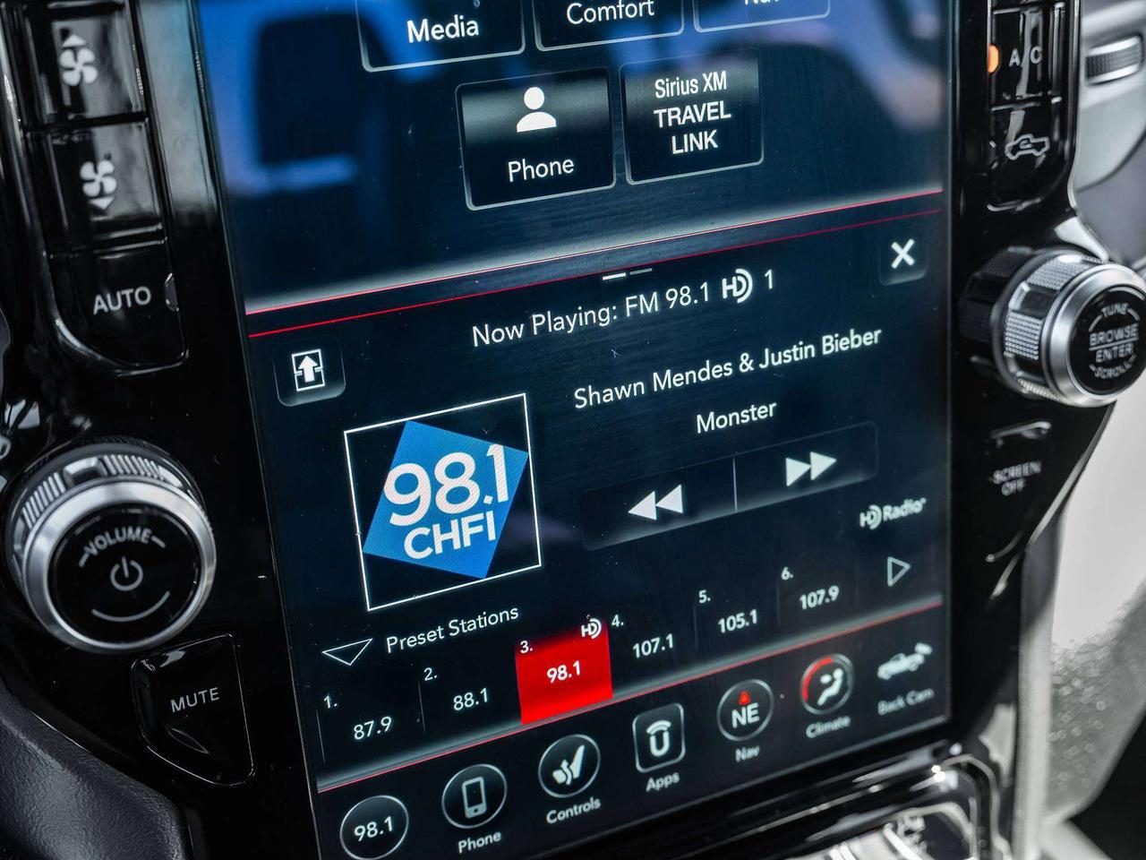 2020 RAM 1500 SPORT Photo