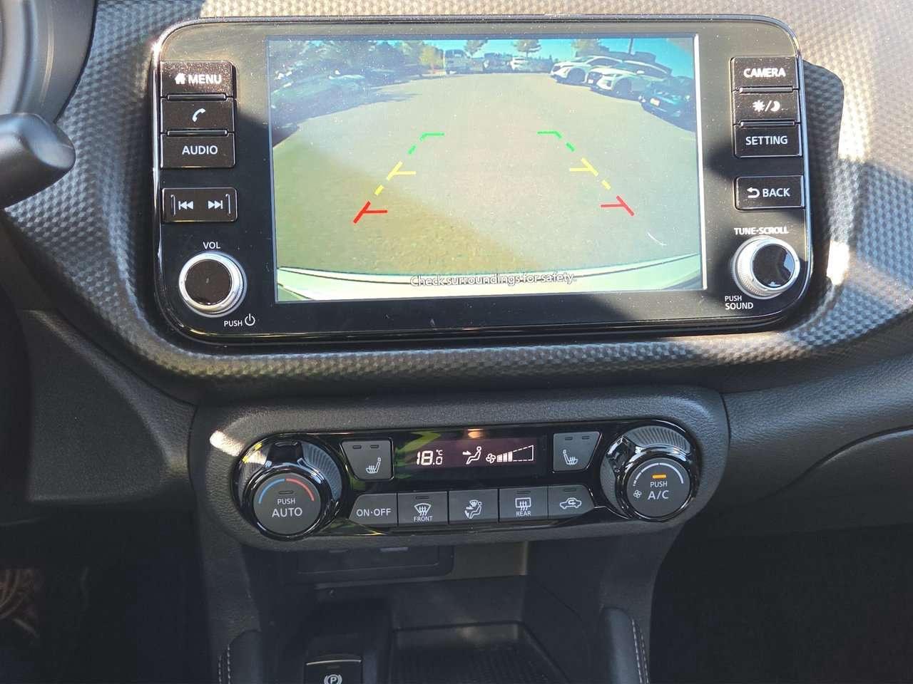 2024 Nissan Kicks SV Photo