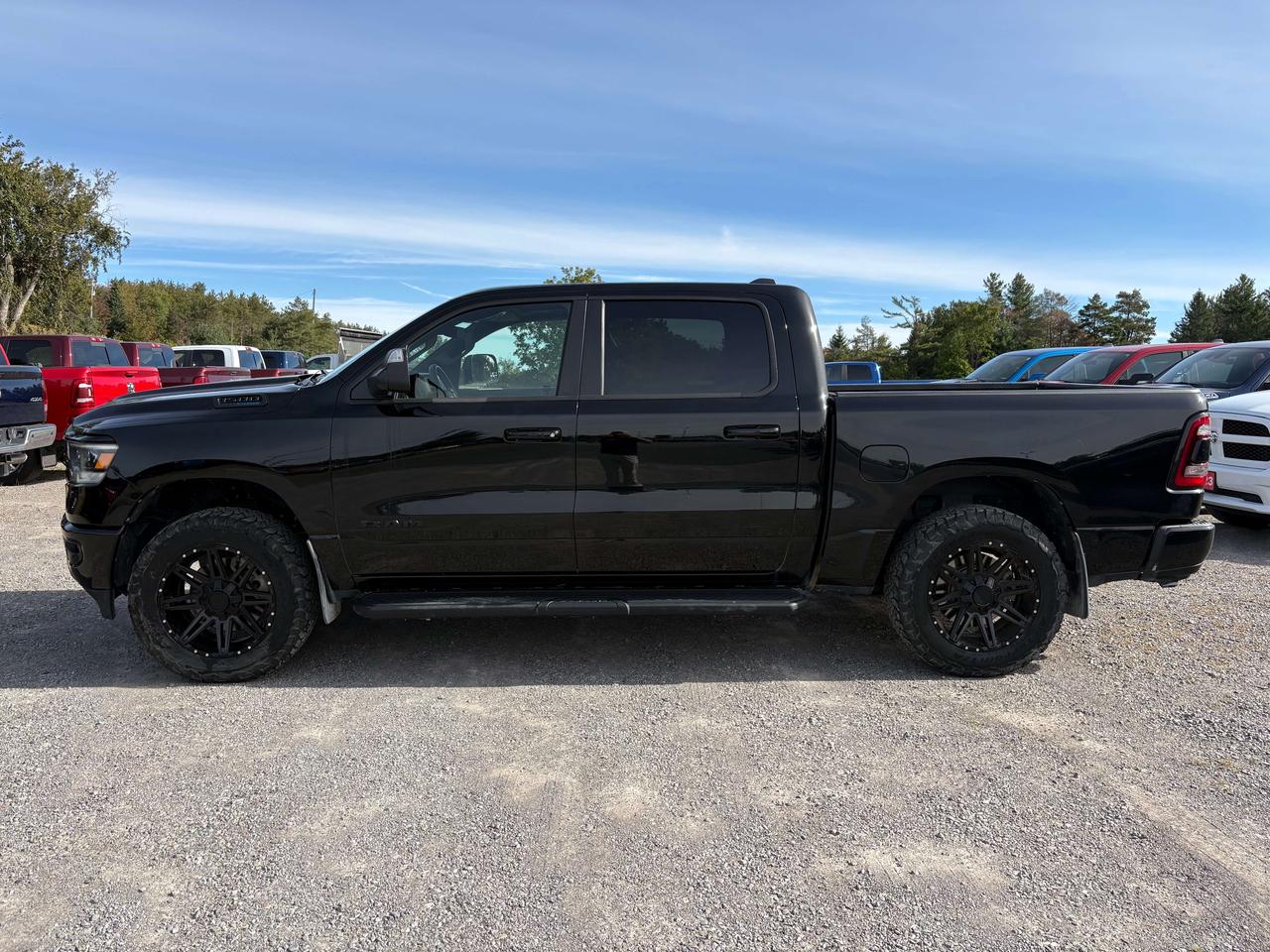 2024 RAM 1500 Sport - htd/vntd seat - tow pkg Photo