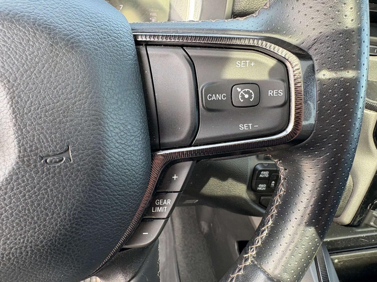 2024 RAM 1500 Sport - htd/vntd seat - tow pkg Photo