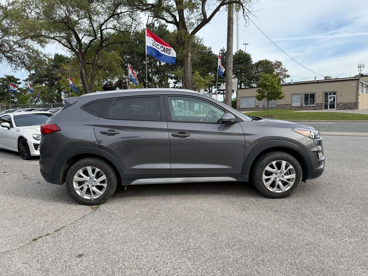 2021 Hyundai Tucson Preferred l Auto l 2.0L l Gas l BSM l LDW l 4Cyl Photo4