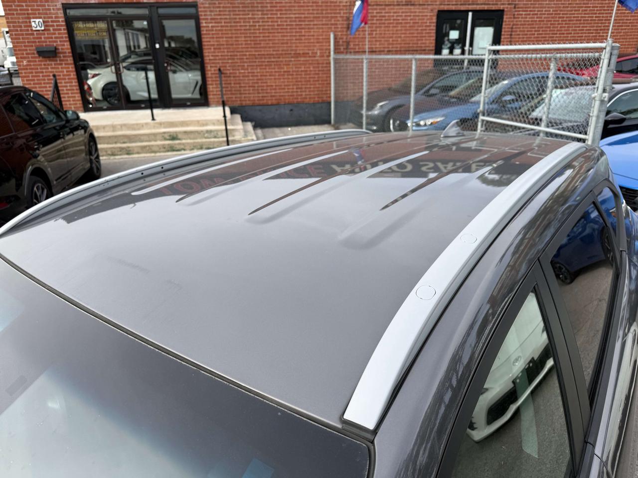 2021 Hyundai Tucson Preferred l Auto l 2.0L l Gas l BSM l LDW l 4Cyl Photo