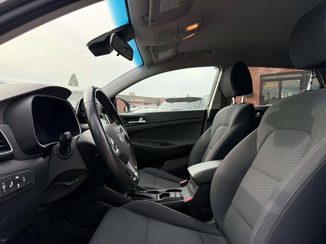 2021 Hyundai Tucson Preferred l Auto l 2.0L l Gas l BSM l LDW l 4Cyl Photo