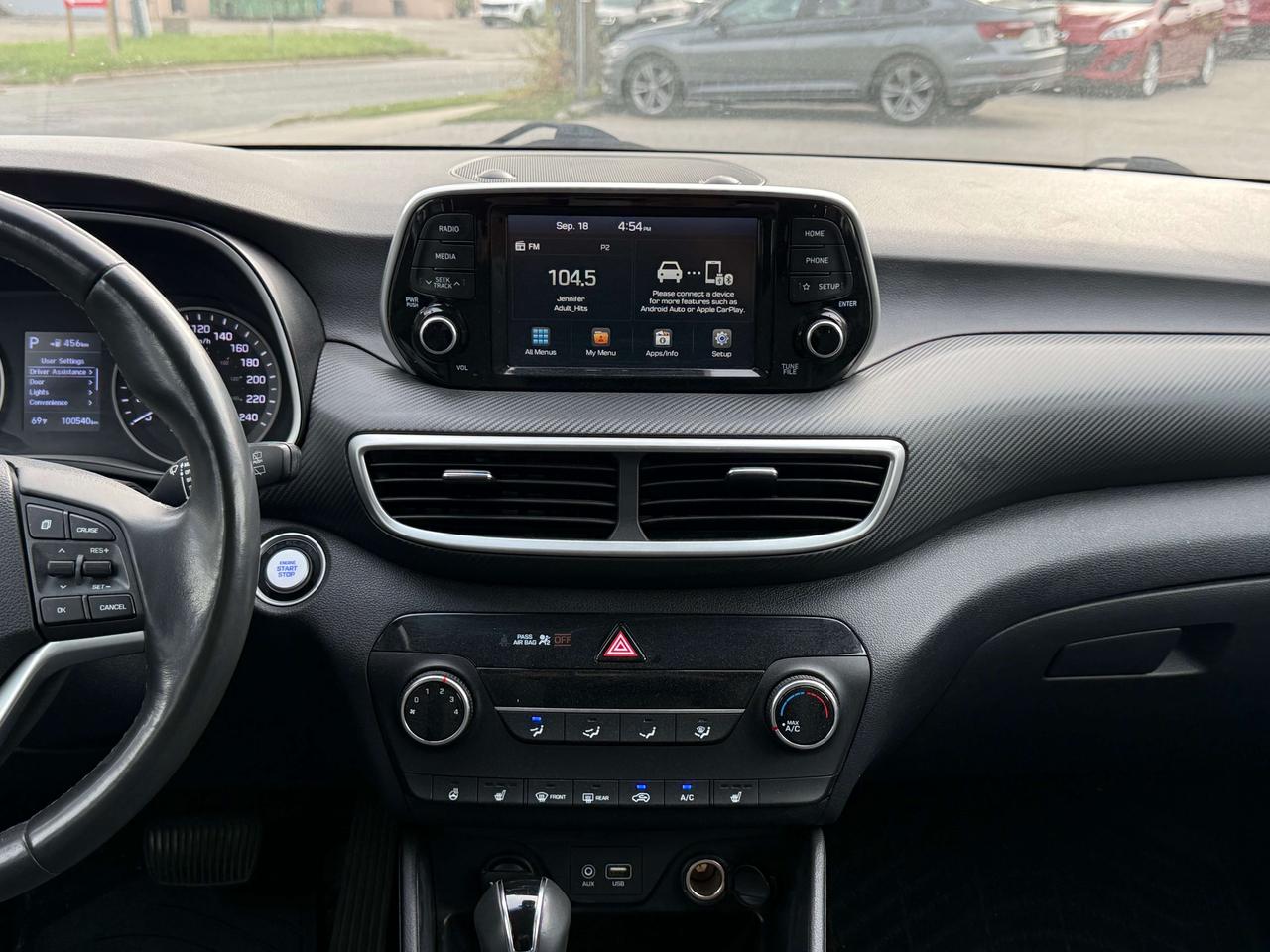 2021 Hyundai Tucson Preferred l Auto l 2.0L l Gas l BSM l LDW l 4Cyl Photo