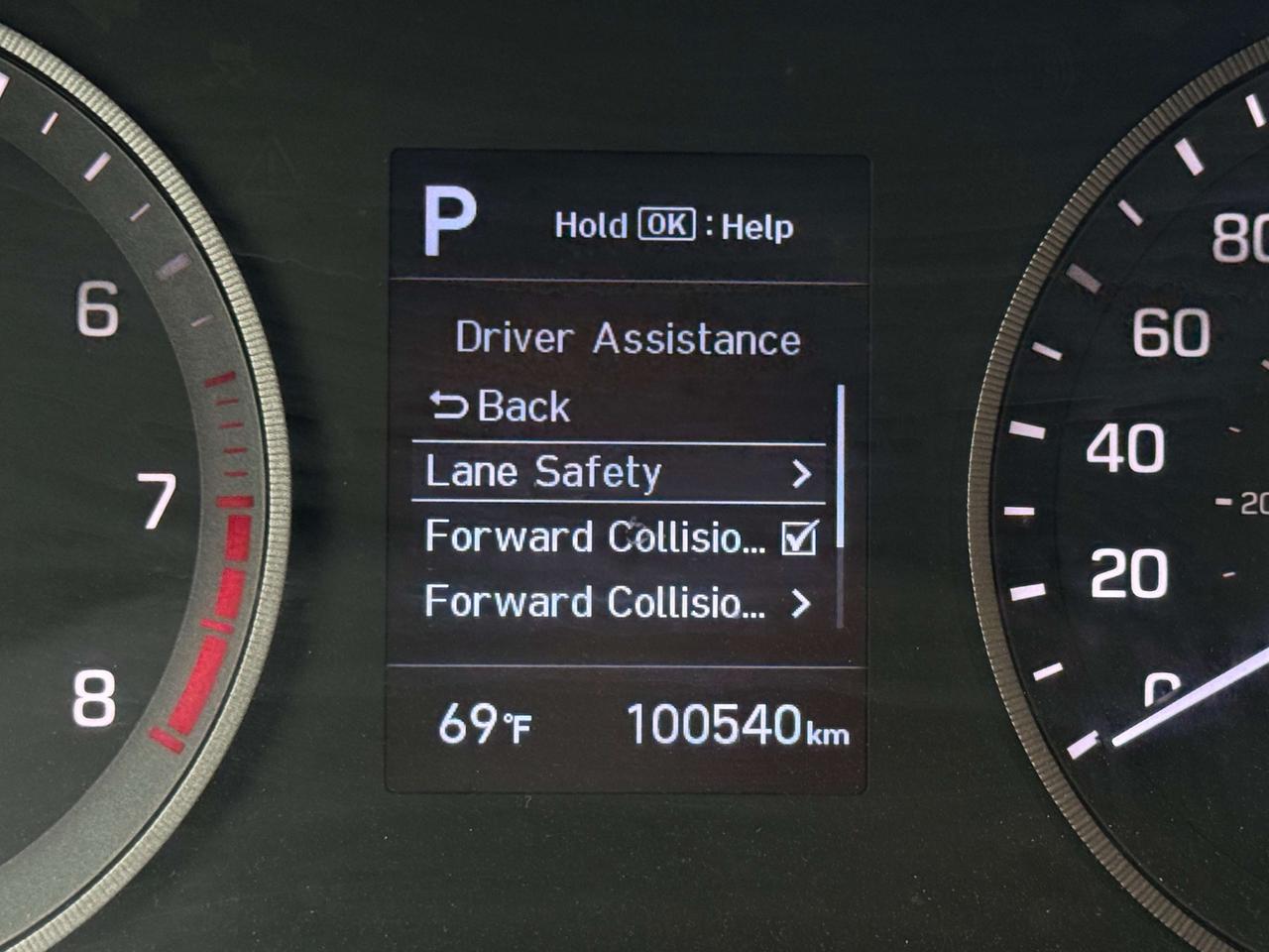 2021 Hyundai Tucson Preferred l Auto l 2.0L l Gas l BSM l LDW l 4Cyl Photo