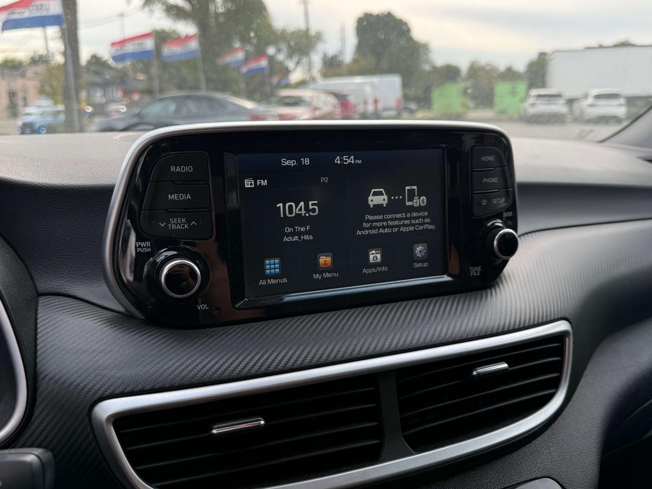 2021 Hyundai Tucson Preferred l Auto l 2.0L l Gas l BSM l LDW l 4Cyl Photo