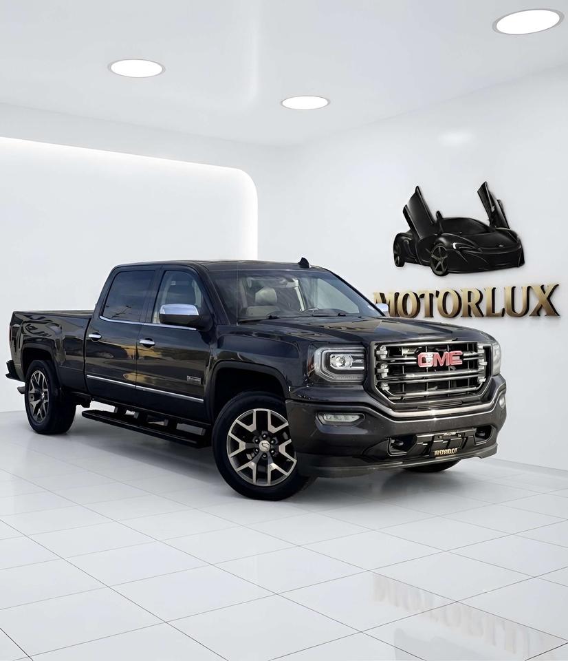 2016 GMC Sierra 1500 4WD Crew Cab 153.0 SLE 6'6 Box Photo0