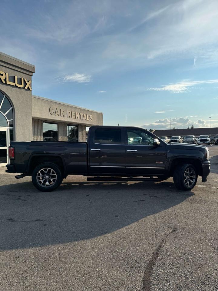 2016 GMC Sierra 1500 4WD Crew Cab 153.0 SLE 6'6 Box Photo