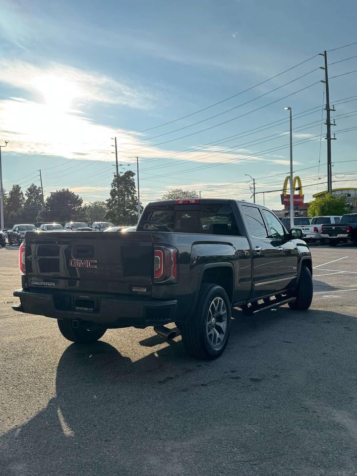 2016 GMC Sierra 1500 4WD Crew Cab 153.0 SLE 6'6 Box Photo