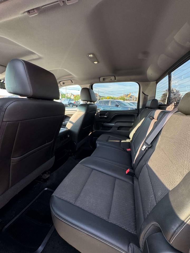 2016 GMC Sierra 1500 4WD Crew Cab 153.0 SLE 6'6 Box Photo