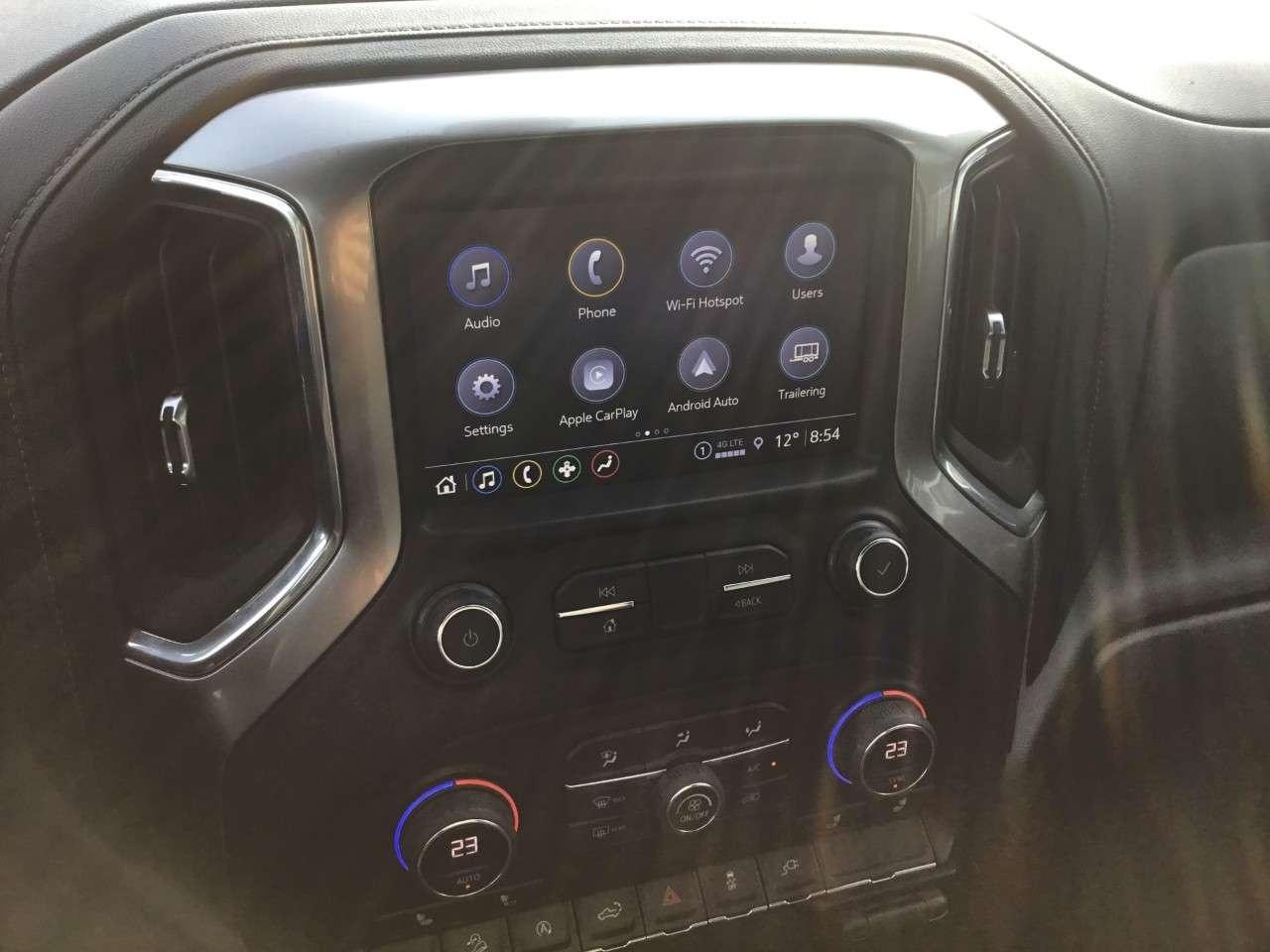 2021 Chevrolet Silverado 1500 Crew Cab Short Box 4-Wheel Drive LT Photo