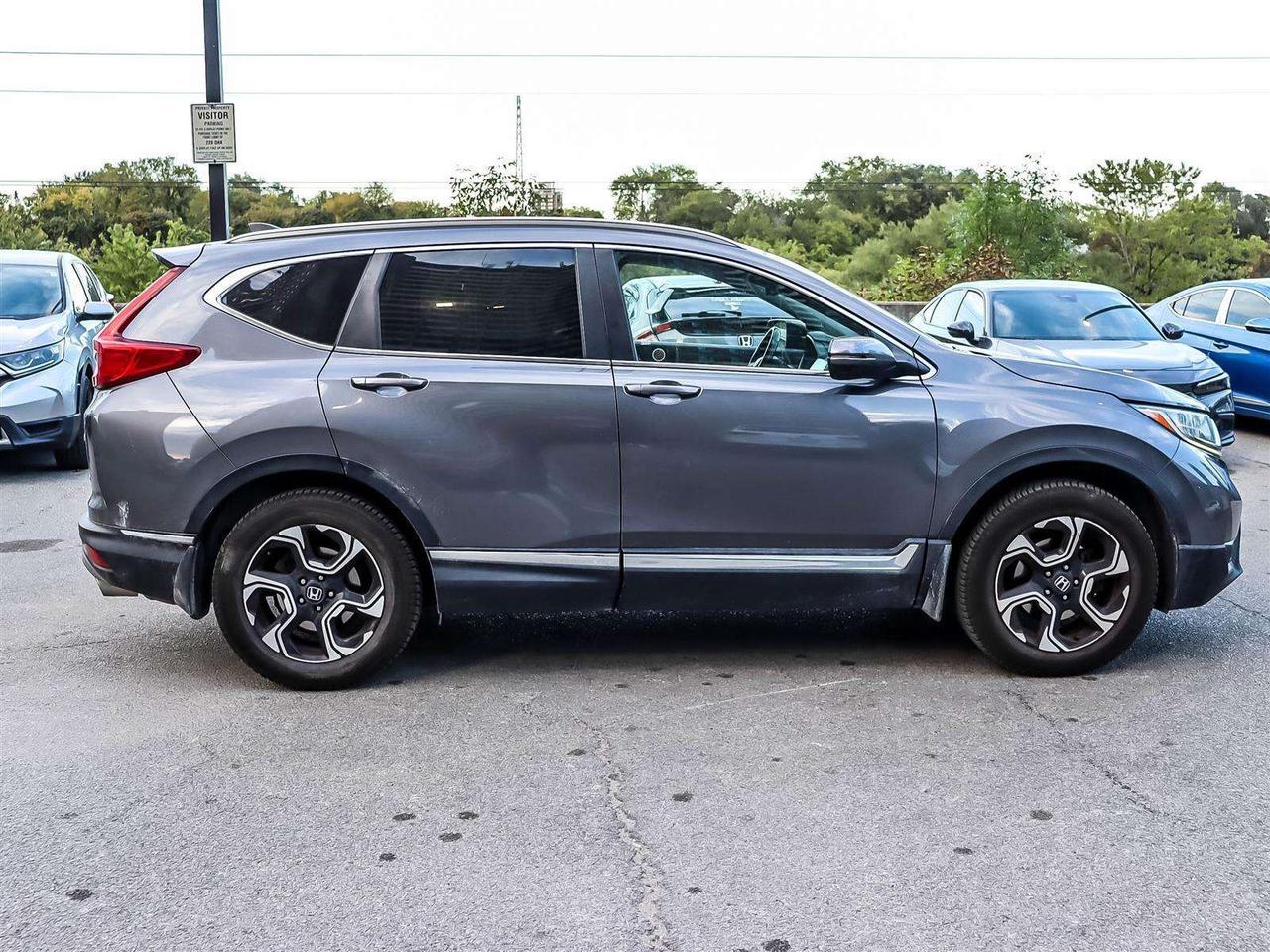2018 Honda CR-V CR-V TOURING AWD NAVI ADAPTIVE CRUISE FOG LIGHTS Photo