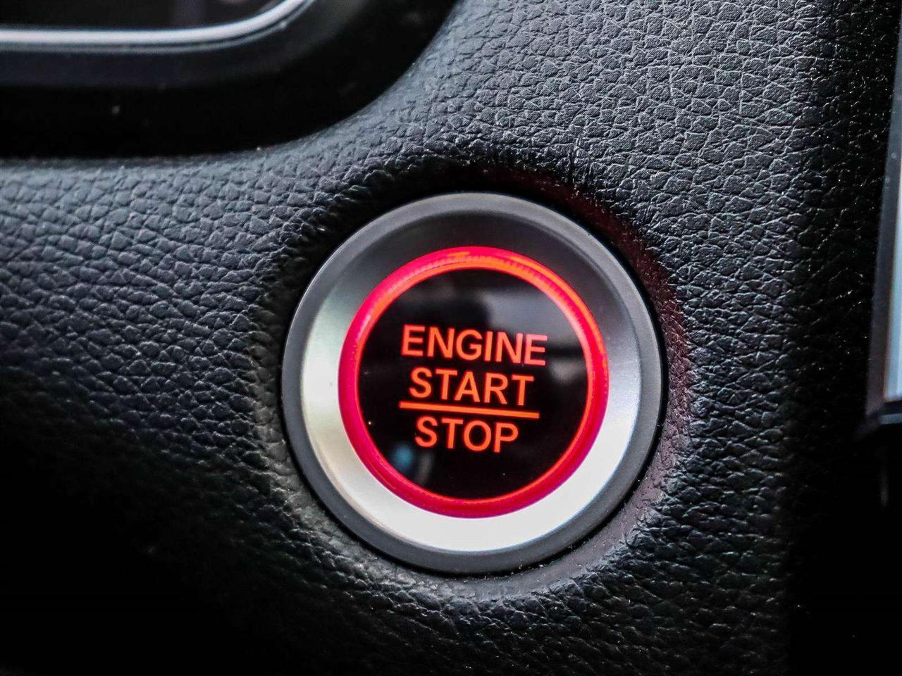 2018 Honda CR-V CR-V TOURING AWD NAVI ADAPTIVE CRUISE FOG LIGHTS Photo