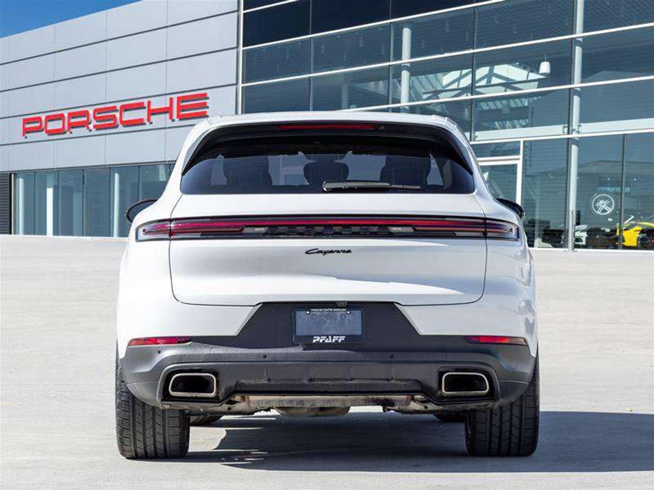 2025 Porsche Cayenne E-Hybrid AWD Premium Pkg 21 RS Spyder Design Wheels Head-Up Display Photo4