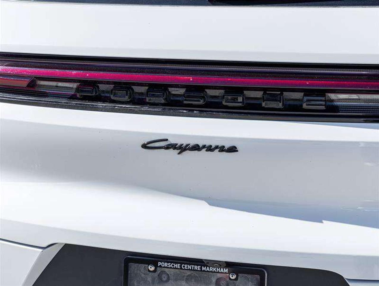 2025 Porsche Cayenne E-Hybrid AWD Premium Pkg 21 RS Spyder Design Wheels Head-Up Display Photo