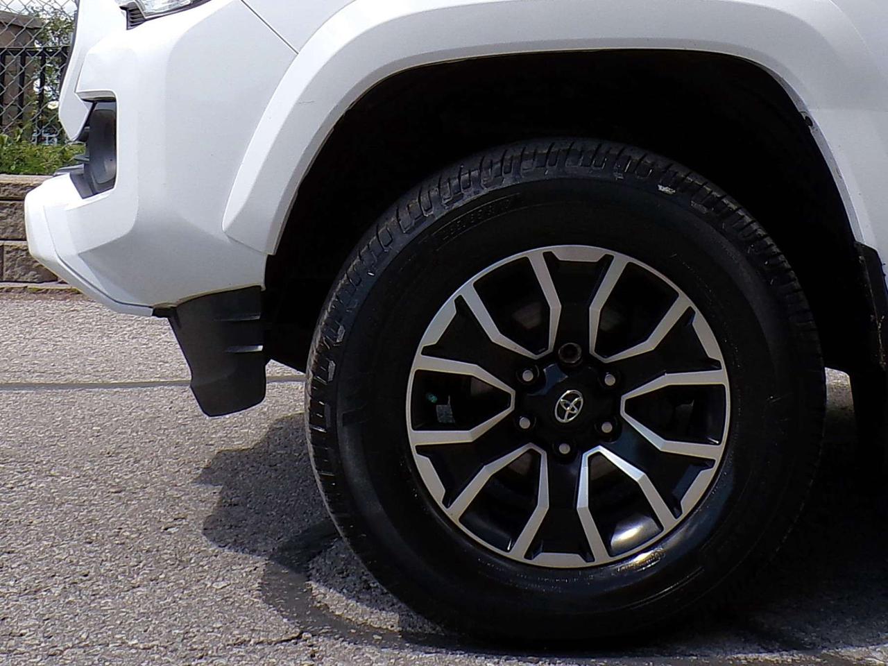 2020 Toyota Tacoma TRD SPORT DOUBLE-CAB 4x4 BSM LKA PCS NAVI CAMERA B.T. Photo