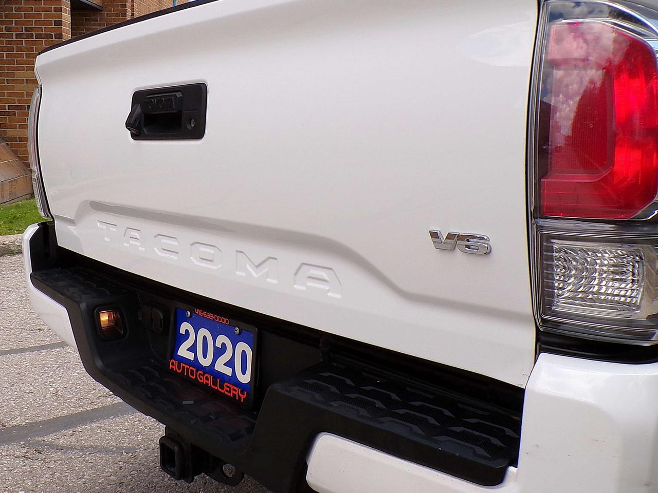 2020 Toyota Tacoma TRD SPORT DOUBLE-CAB 4x4 BSM LKA PCS NAVI CAMERA B.T. Photo