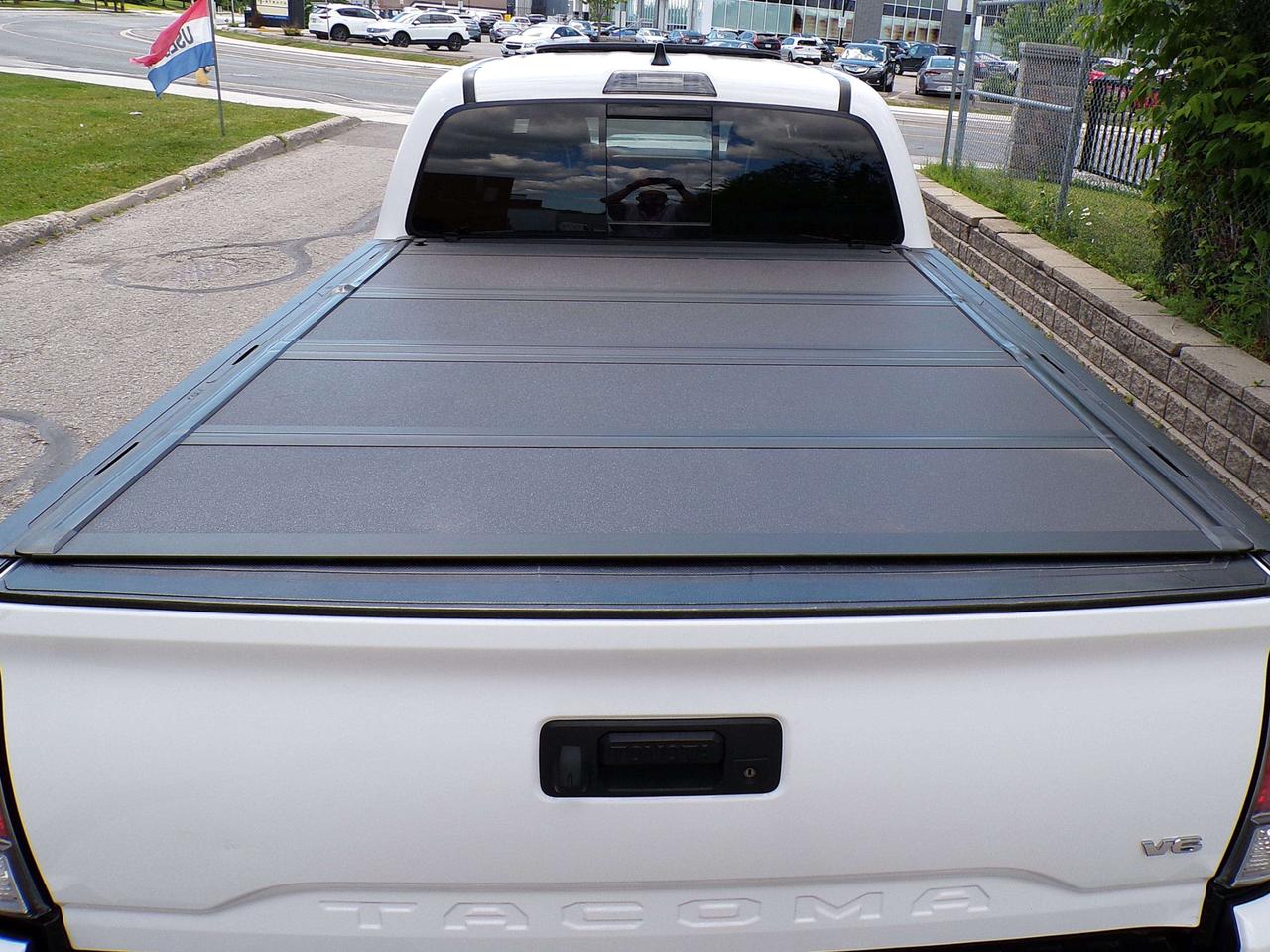 2020 Toyota Tacoma TRD SPORT DOUBLE-CAB 4x4 BSM LKA PCS NAVI CAMERA B.T. Photo