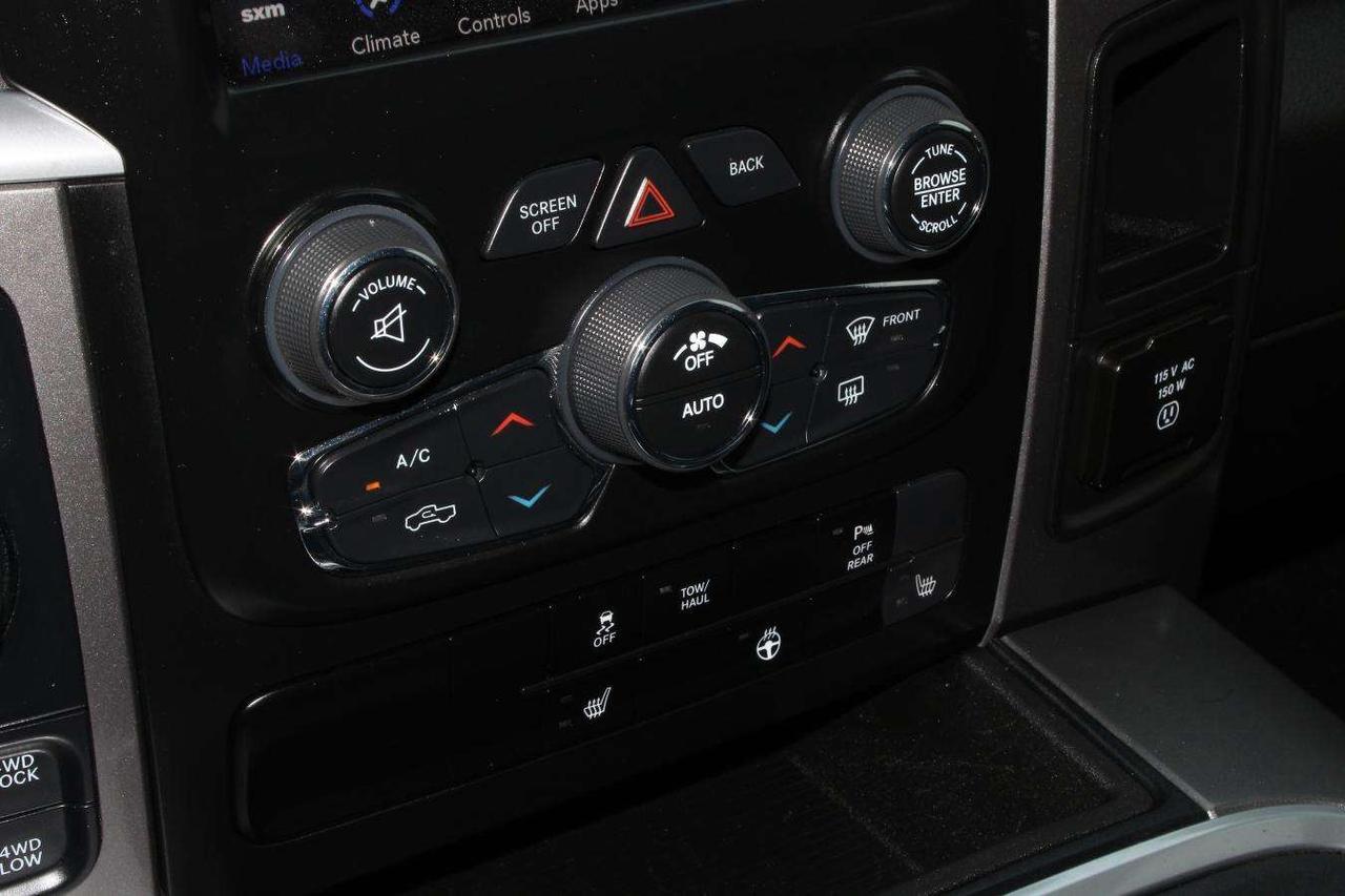 2023 RAM 1500 Warlock 4x4 Crew Cab  Gps SiriusXM TonneauCover Re Photo