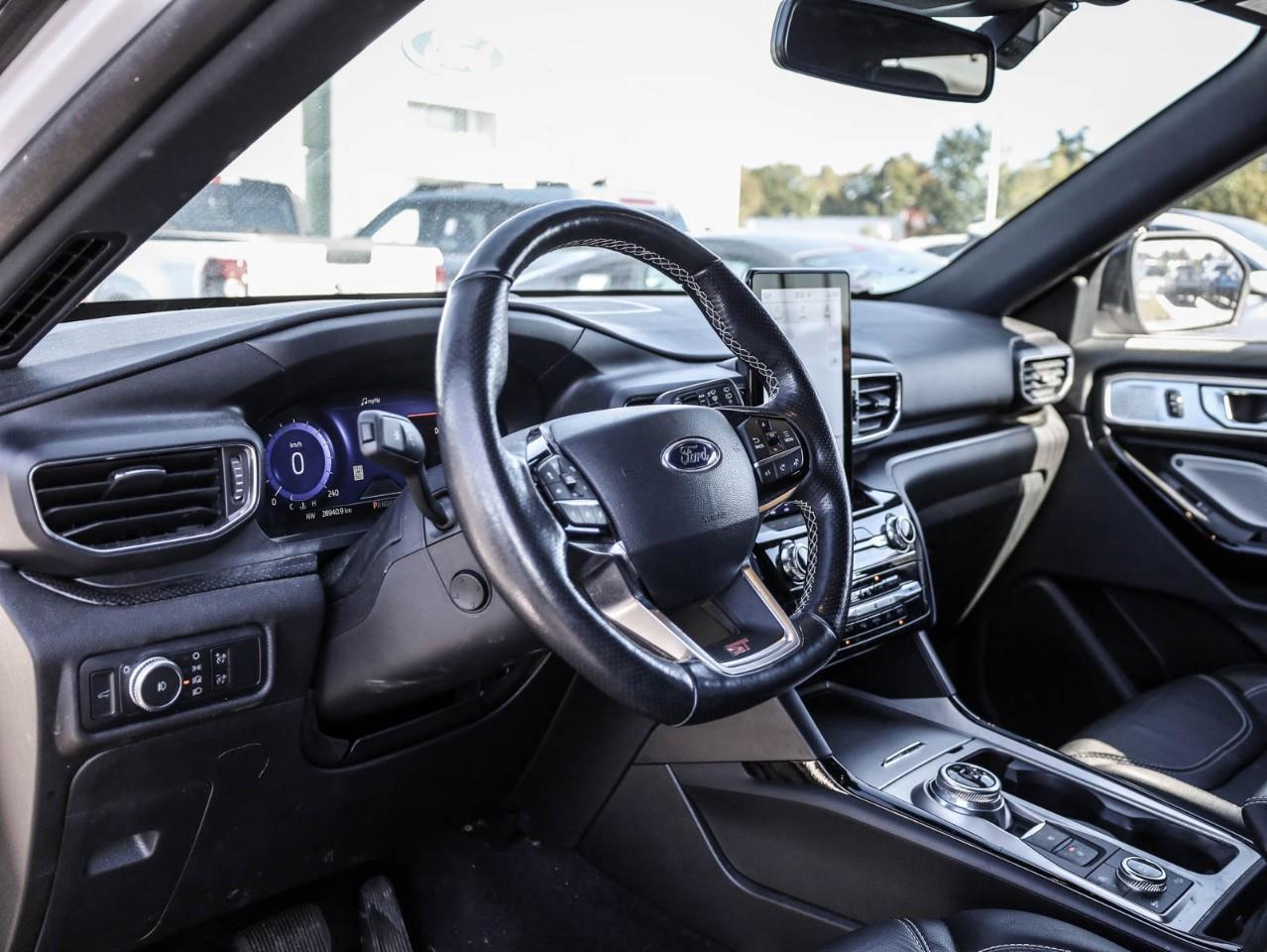 2022 Ford Explorer ST 4dr 4x4 Photo