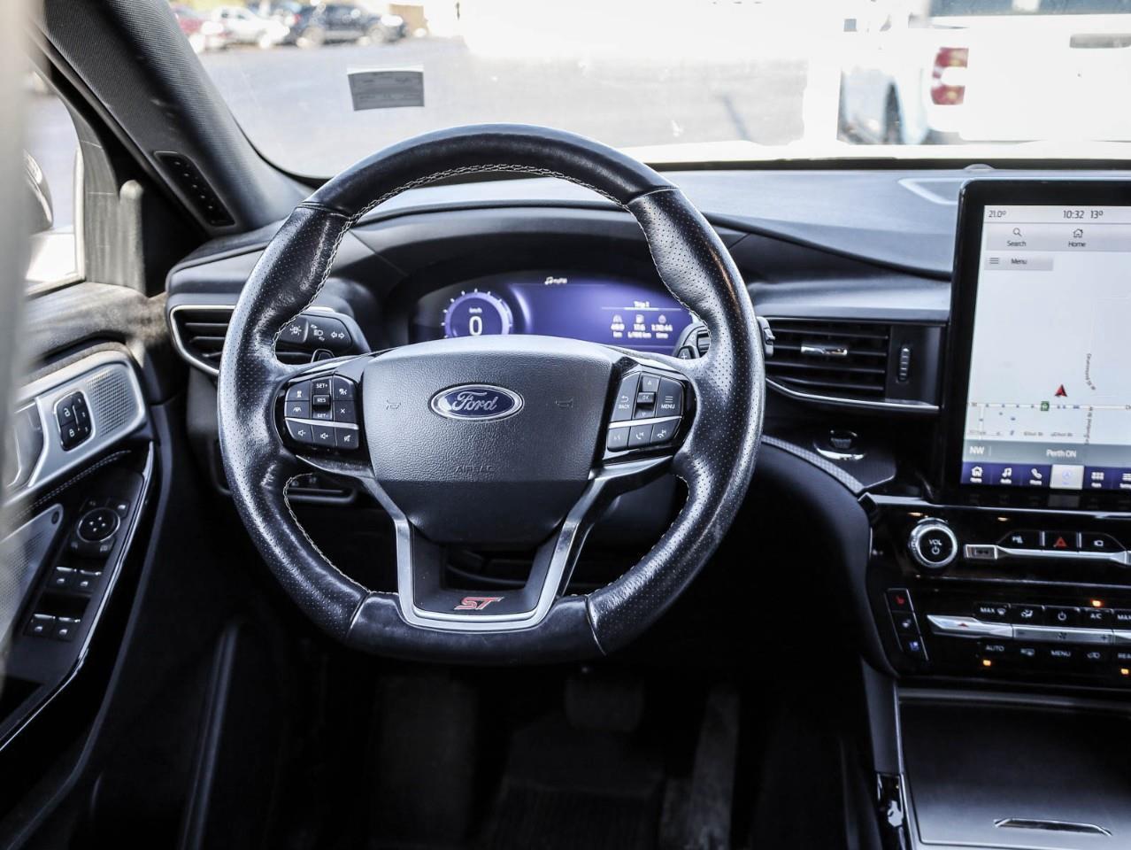 2022 Ford Explorer ST 4dr 4x4 Photo