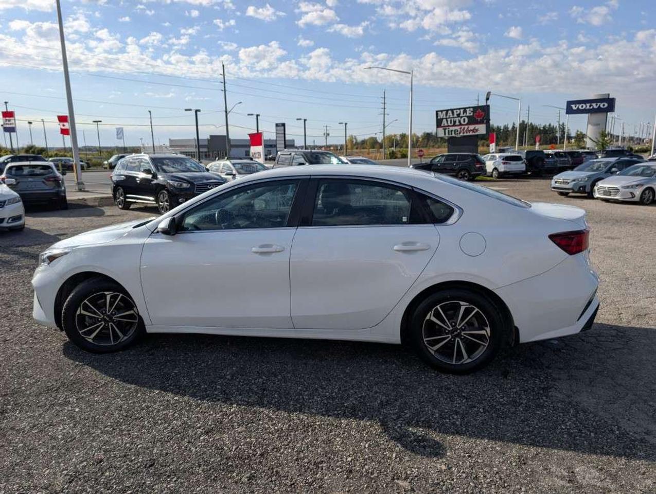 2022 Kia Forte GT-LINE  CAMERA HTD SEATS LANE ASSIST CARPLAY&ANDROID Photo
