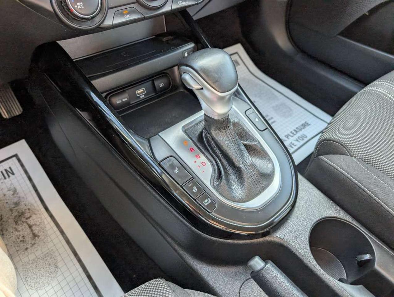 2022 Kia Forte GT-LINE  CAMERA HTD SEATS LANE ASSIST CARPLAY&ANDROID Photo