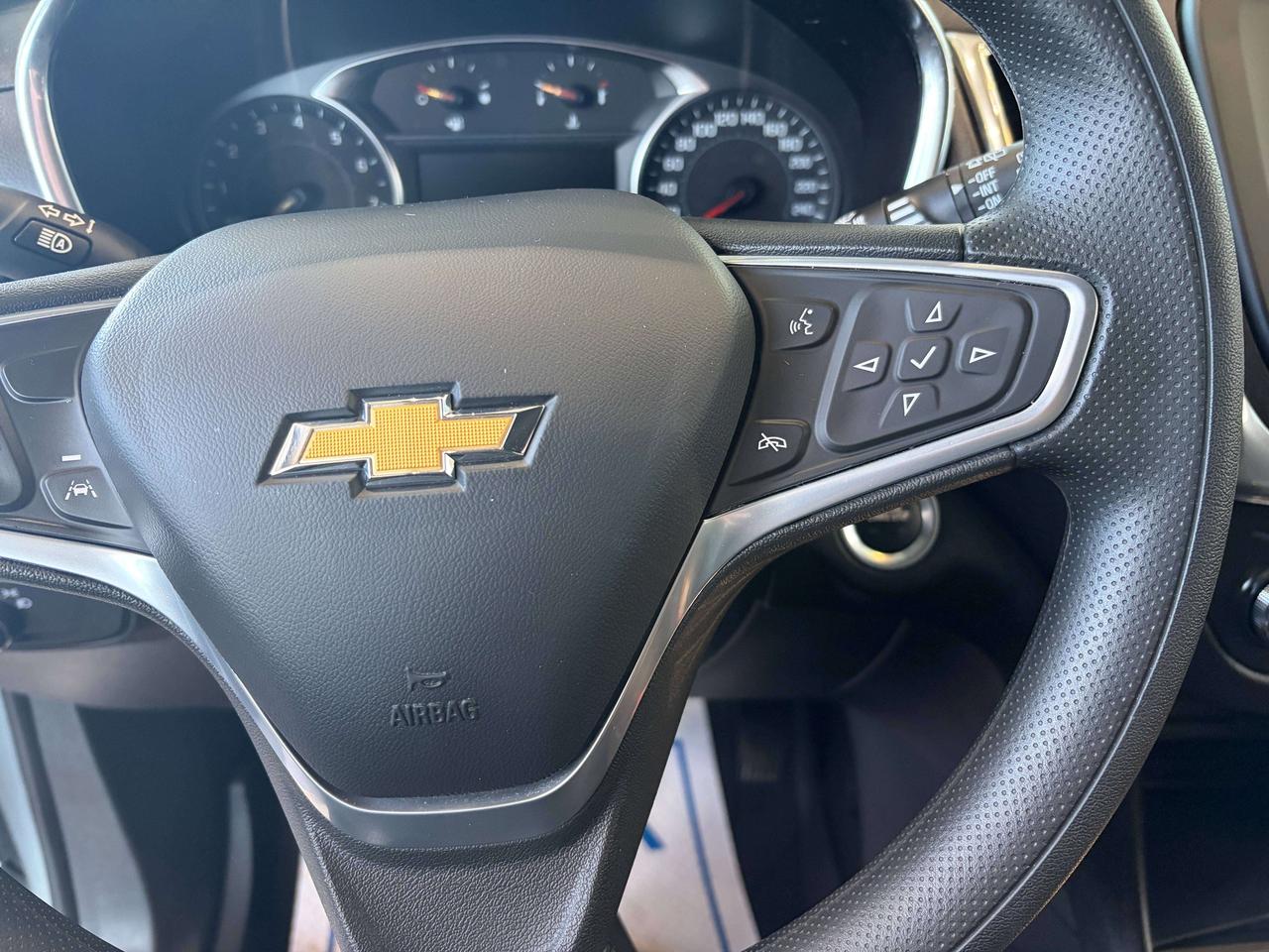 2023 Chevrolet Equinox Equinox LT FWD Photo