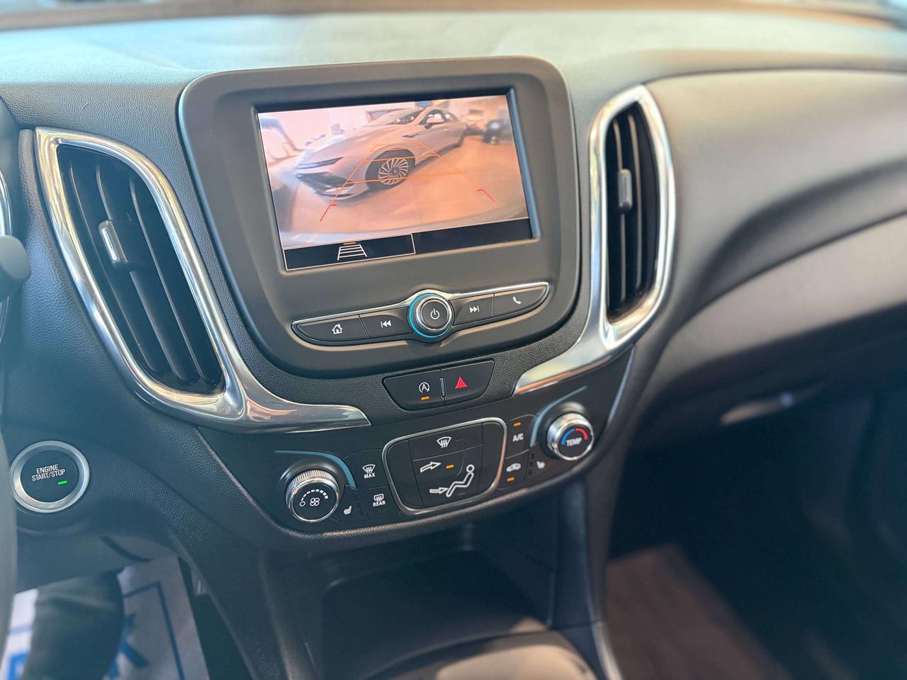 2023 Chevrolet Equinox Equinox LT FWD Photo