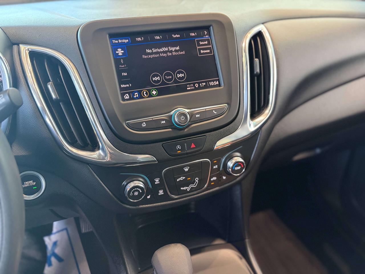 2023 Chevrolet Equinox Equinox LT FWD Photo