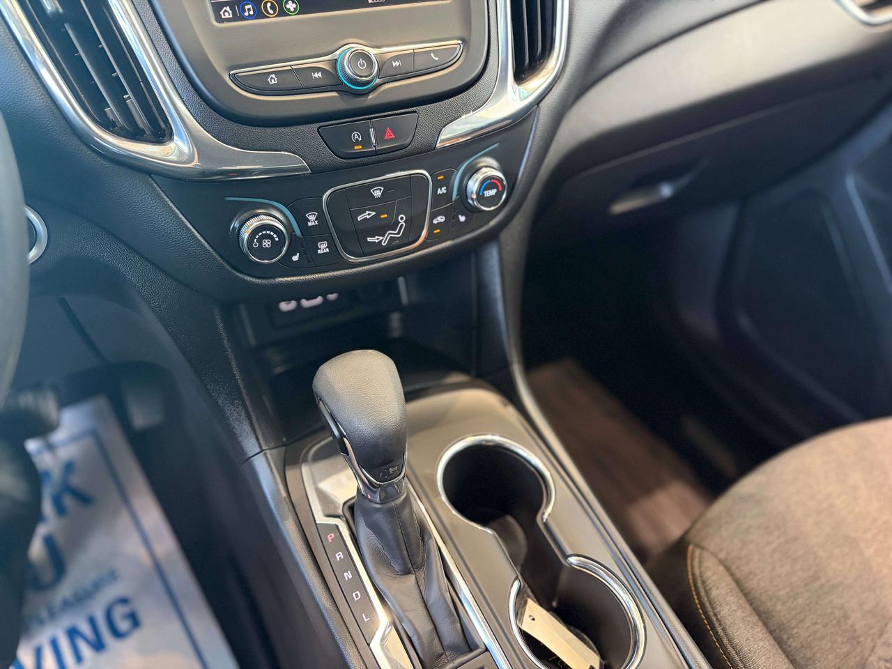 2023 Chevrolet Equinox Equinox LT FWD Photo