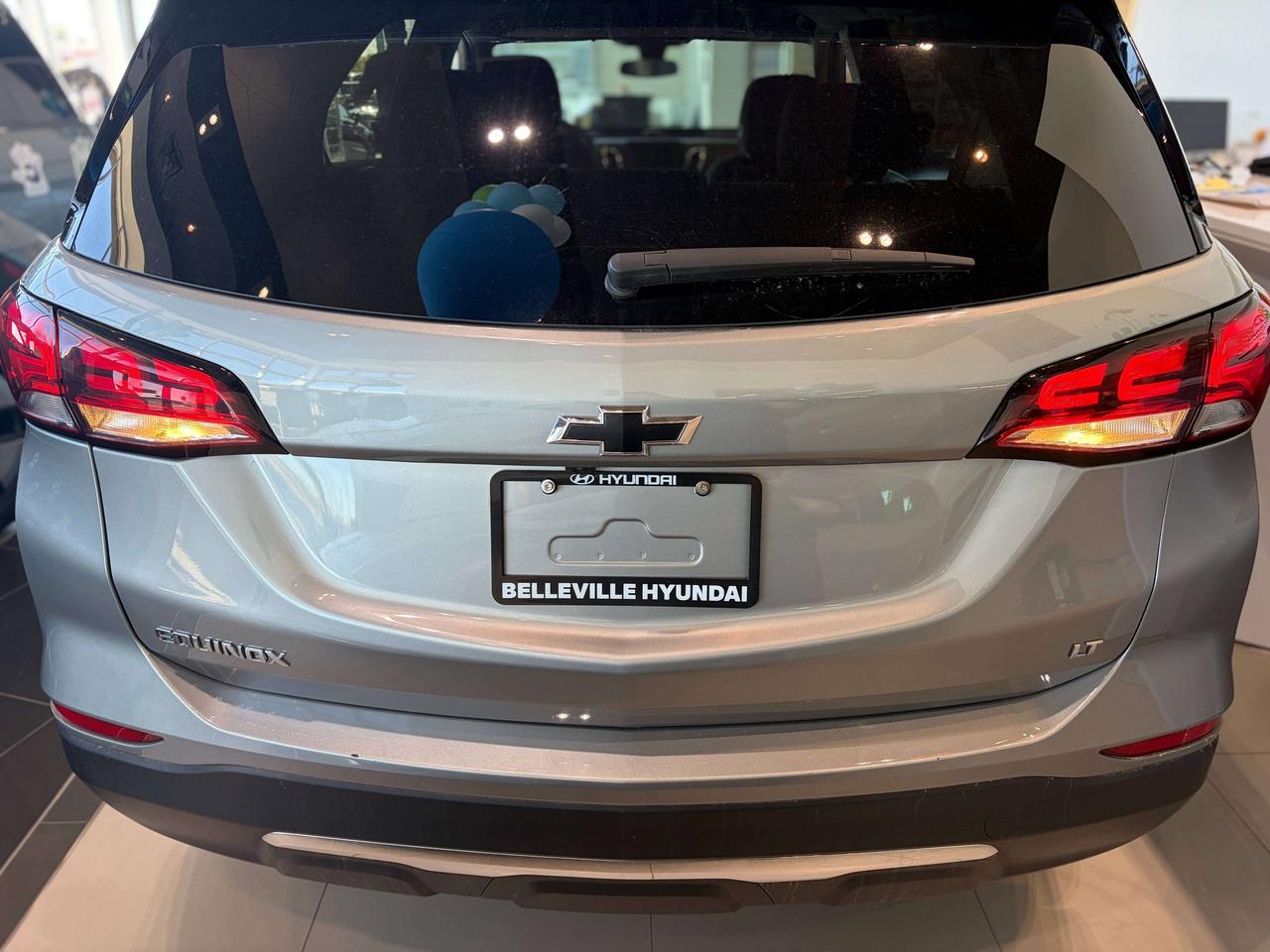 2023 Chevrolet Equinox Equinox LT FWD Photo