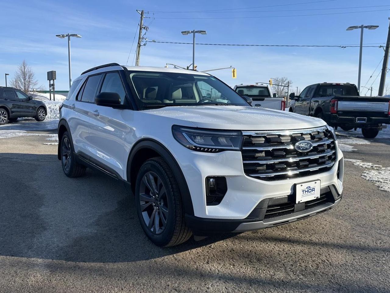 2026 Ford Explorer Active w/200A Pkg 4WD Photo
