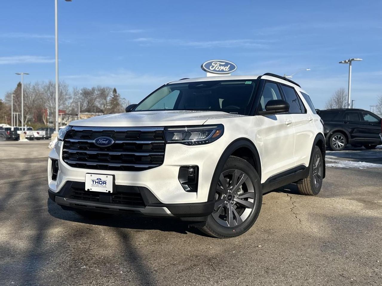 2026 Ford Explorer Active w/200A Pkg 4WD Photo