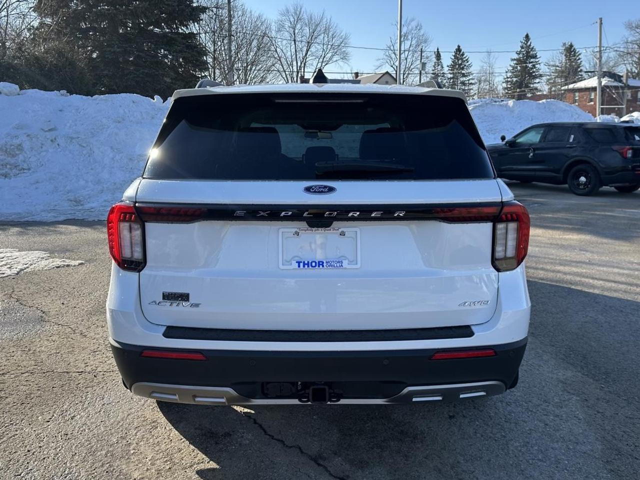 2026 Ford Explorer Active w/200A Pkg 4WD Photo