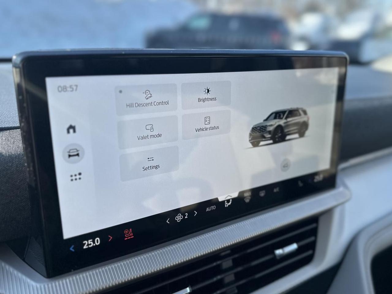 2026 Ford Explorer Active w/200A Pkg 4WD Photo