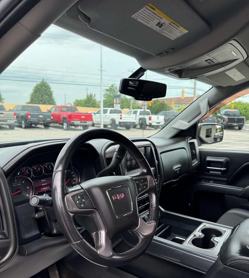 2016 GMC Sierra 1500 4WD Crew Cab 143.5 SLE 5'8 Box Photo