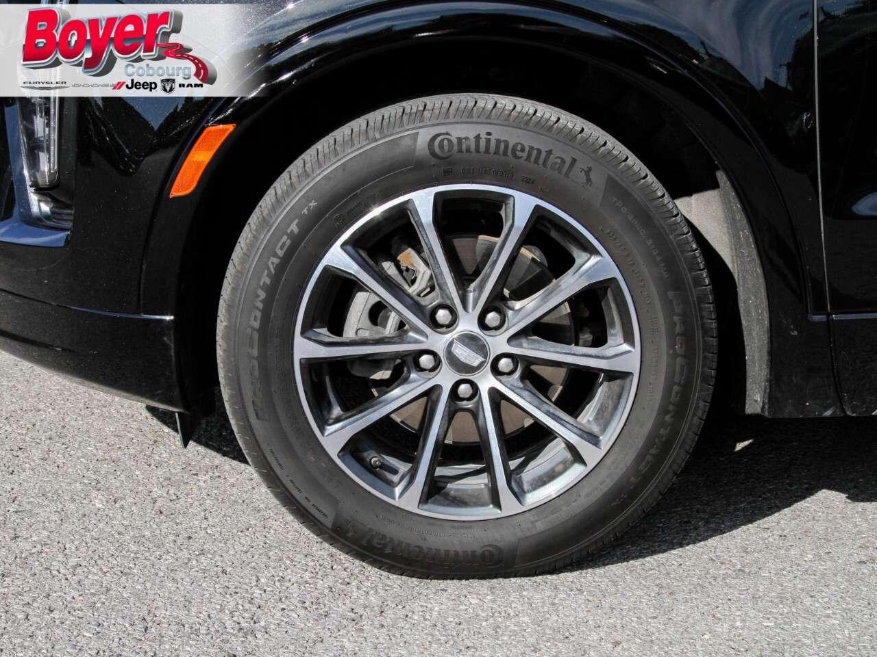 2025 Cadillac XT4 AWD 4dr Sport One Owner, dealer serviced, accident Photo